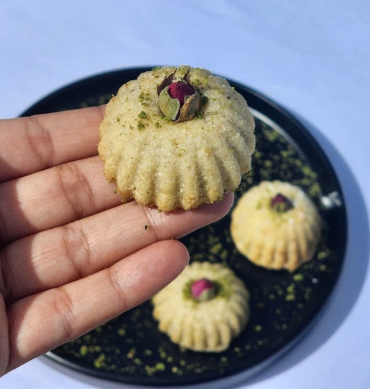 ورشة الكعك الناشف